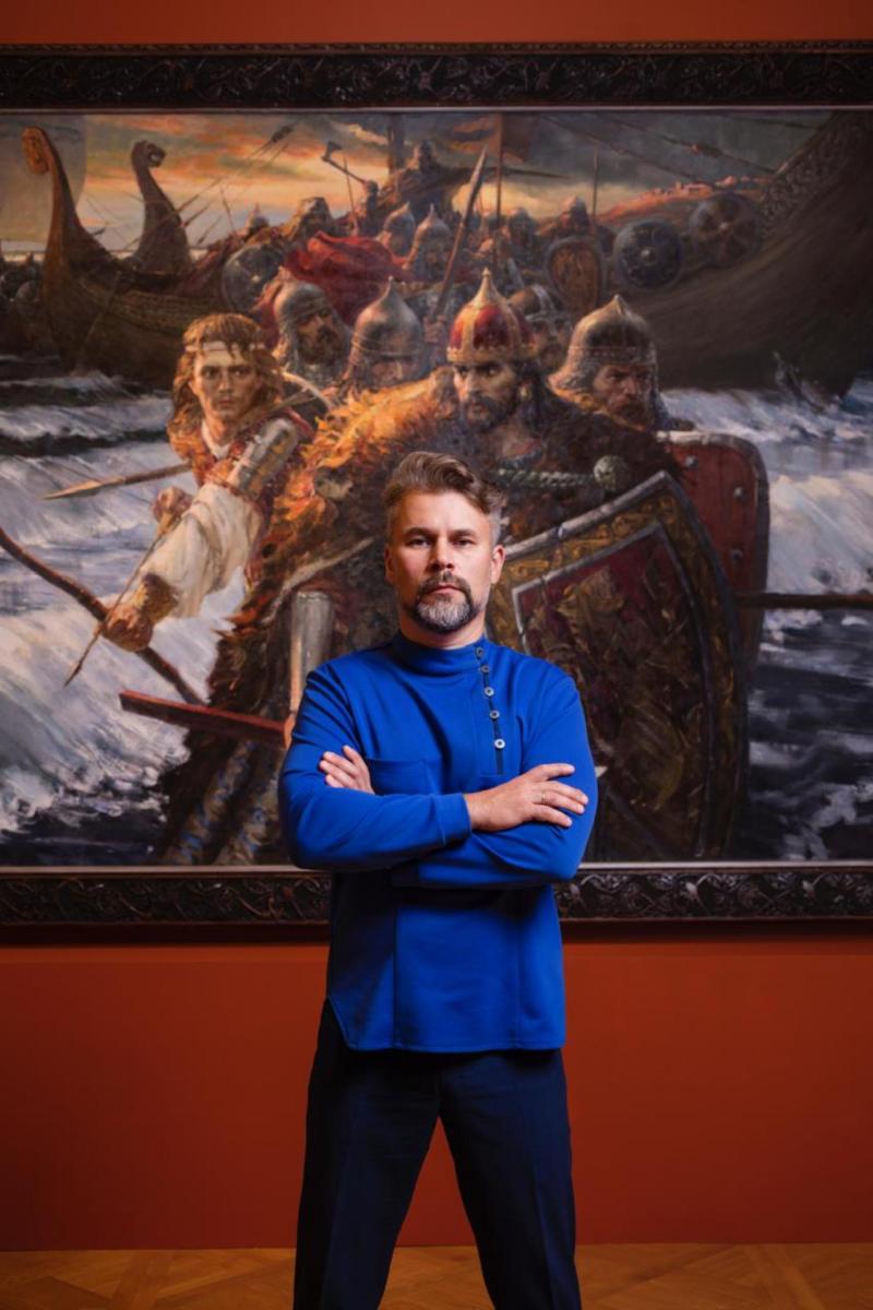 Экскурсия «Встреча с художником Григорием Гукасовым: авторская экскурсия по выставке»